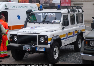 Land Rover Defender 110
Protezione Civile Comunale Buccinasco MI
Parole chiave: Lombardia (MI) Protezione_Civile  Fuoristrada