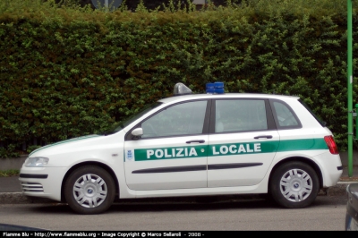 Fiat Stilo I serie
Polizia Locale Bubbiano MI
M 01
Parole chiave: Fiat Stilo_Iserie Lombardia (MI) Polizia_locale