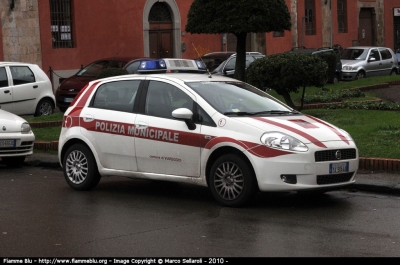 Fiat Grande Punto
11 - Polizia Municipale Viareggio
POLIZIA LOCALE YA906AA
Parole chiave: Fiat Grande_Punto PM_Viareggio PoliziaLocaleYA906AA