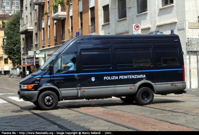 Iveco Daily III serie
Polizia Penitenziaria
Parole chiave: Lombardia (MI) Iveco_Daily_IIIserie