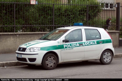 Fiat Punto III serie
Polizia Locale
Comune di Lissone MB
Parole chiave: Lombardia (MB) Polizia_locale Fiat Punto_IIIserie