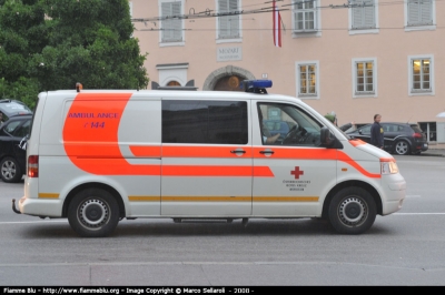 Volkswagen Transporter T5
Österreich - Austria
Osterreichisches Rote Kreuz
Croce Rossa Austriaca
Salisburgo
Parole chiave: Volkswagen Transporter_T5 Ambulanza