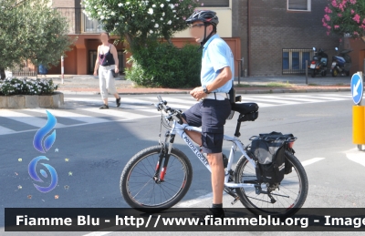 Bicicletta
Polizia Locale Imperia
Parole chiave: Liguria (IM) Polizia_locale