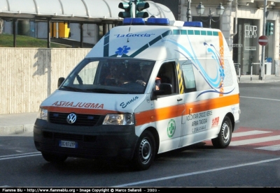 Volkswagen Transporter T5
Croce Verde Arma di Taggia IM 
"Goccia"
Parole chiave: Liguria IM Ambulanza