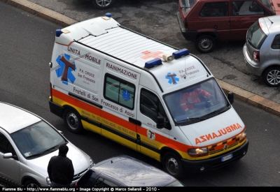 Renault Master II serie
PA Croce San Francesco Milano
Parole chiave: Lombardia (MI) Ambulanza