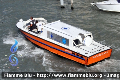 Idroambulanza
Croce Azzurra Sanitrans srl 
Venezia
Parole chiave: ambulanza (VE) Veneto imbarcazione