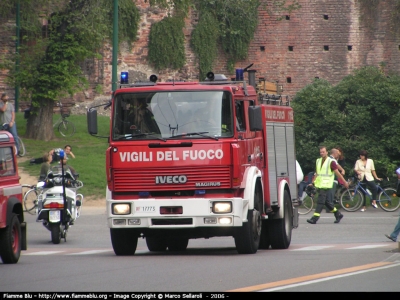 Iveco TurboTech 190-26
Vigili del Fuoco
Comando Provinciale di Milano
AutoPompaSerbatoio allestimento Iveco-Magirus
VF 17773
Parole chiave: Iveco TurboTech_190-26 VF17773