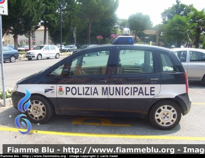 Fiat Idea I serie
Polizia Locale
Caerano di San Marco (TV)
Parole chiave: Fiat Idea_Iserie