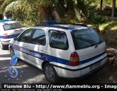 Fiat Palio Weekend I serie
Polizia Municipale Sanremo IM
Parole chiave: Liguria (IM) Polizia_locale Fiat Palio_Weekend_Iserie
