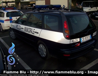 Fiat Marea Weekend 2° serie
vecchia livrea Poliza Municipale
Parole chiave: Fiat Marea SW Polizia Municipale Lendinara Rovigo