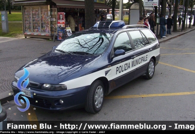 Fiat Marea Weekend II serie
Polizia Locale
Trevignano (TV)
livrea vecchia Polizia Municipale
Parole chiave: Fiat Marea_Weekend_IIserie