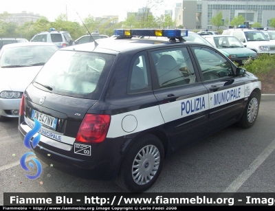 Fiat Stilo II serie
Polizia Locale
Unine dei Comuni Adige Guà
Parole chiave: Fiat Stilo_IIserie