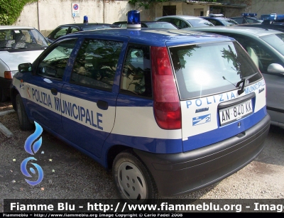 Fiat Punto I serie
Polizia Locale
San Vendemiano (TV)
Parole chiave: Fiat Punto_Iserie