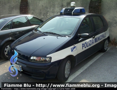 Fiat Punto II serie
Polizia Locale
Villorba (TV)
Parole chiave: Fiat Punto_IIserie