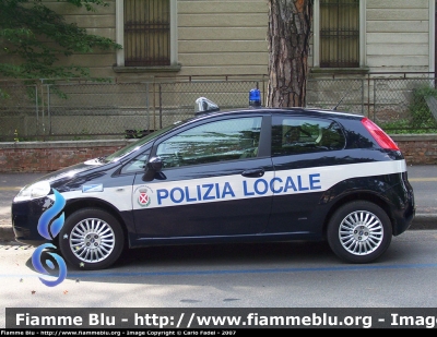 Fiat Grande Punto
Polizia Locale
Cison di Valmarino (TV)

Parole chiave: Fiat Grande_Punto