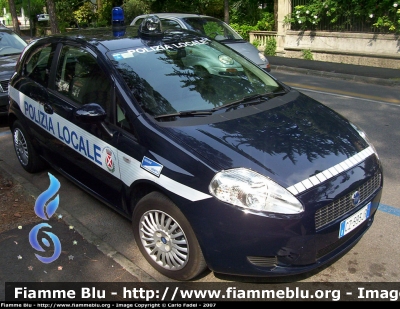 Fiat Grande Punto
Polizia Locale
Cison di Valmarino (TV)
Parole chiave: Fiat Grande_Punto