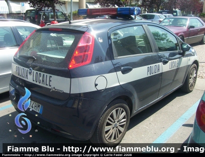 Fiat Grande Punto
Polizia Locale
Martellago (VE)
Allestita Focaccia
Parole chiave: Fiat Grande_Punto Polizia_Locale martellago venezia