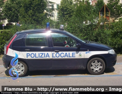 Fiat Punto III serie
Polizia Locale
San Pietro di Feletto (TV)
Parole chiave: Fiat Punto_IIIserie