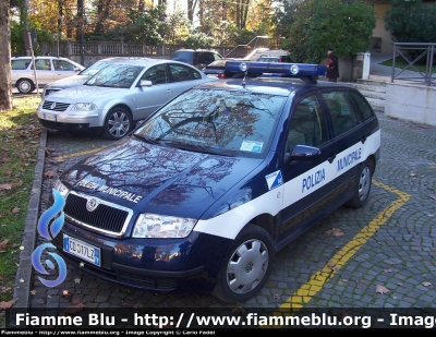 Skoda Fabia Wagon I serie
Polizia Locale
Motta di Livenza (TV)
livrea vecchia Polizia Municipale
Parole chiave: Skoda Fabia_Wagon_Iserie
