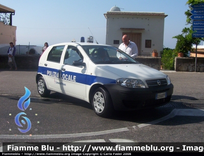 Fiat Punto III serie
Polizia Municipale
Comune di Praiano (SA)
Parole chiave: Fiat Punto_IIIserie