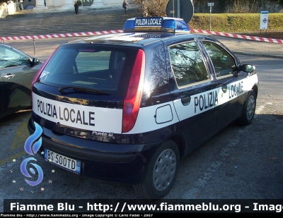 Fiat Punto II serie
Polizia Locale
Badia Polesine (RO)
Parole chiave: Fiat Punto_IIserie PL Badia_Polesine RO
