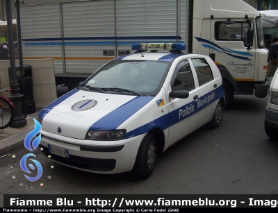Fiat Punto II serie
Polizia Municipale Parma
Sigla Veicolo: 33
Allestimento Bertazzoni
Parole chiave: Emilia_Romagna (PR) Polizia_Locale Fiat Punto_IIserie