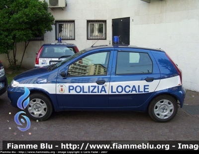 Fiat Punto III serie
Polizia Locale
Fregona (TV)
Parole chiave: Fiat Punto_IIIserie