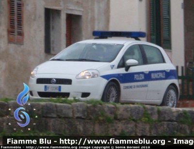 Fiat Grande Punto
Polizia Municipale 
Comune di Favignana (TP)
foto by Sonia Borsoi
Parole chiave: Fiat Grande_Punto Polizia_Municipale_Favignana