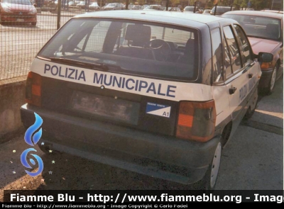Fiat Tipo II serie
Polizia Locale
Motta di Livenza (TV)
vettura dismessa
Parole chiave: Fiat Tipo_IIserie