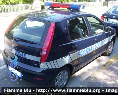 Fiat Punto III serie
Polizia Locale
Comune di Valeggio sul Mincio (VR)
Parole chiave: Fiat Punto_IIIserie
