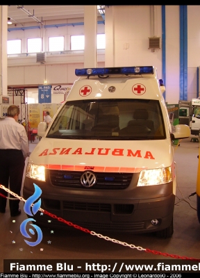 Volkswagen Transporter T5
Croce Rossa Italiana
Gruppo Basso Sarca (TN)
Allestimento EDM
Parole chiave: Volkswagen Transporter_T5 CRI Basso_Sarca Ambulanza