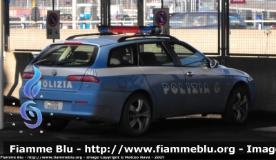 Alfa Romeo 156 sportwagon Q4 II serie
Polizia di Stato
Polizia Stradale 
POLIZIA F4079
Parole chiave: Alfa-Romeo 156_sportwagon_Q4 IIserie PoliziaF4079