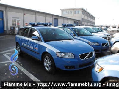 Volvo V50 II serie
Polizia di Stato
Polizia Stradale
e loghi Autostrade per l'Italia
Parole chiave: Volvo V50_IIserie Polizia