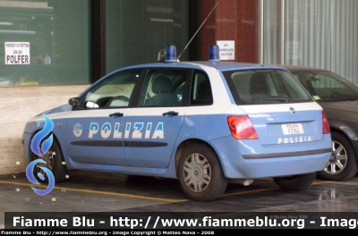 Fiat Stilo II Serie
Polizia di Stato
POLIZIA F2164
Parole chiave: Fiat Stilo II Serie Polizia di Stato Polizia F2164