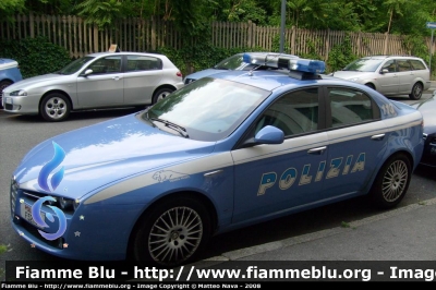 Alfa Romeo 159 
Polizia di Stato
Squadra Volante
POLIZIA F5214
Parole chiave: Alfa-Romeo 159 POLIZIAF5214