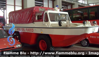 Fiat 6640 AMDS
Vigili del Fuoco
Comando Provinciale di Milano 
VF 10524
Parole chiave: Fiat 6640_AMDS VF10524