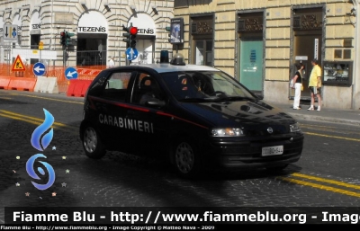 Fiat Punto II serie
Carabinieri
CC BQ544
Parole chiave: Fiat Punto_IIserie Carabinieri CCBQ544