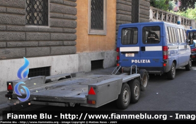Fiat Ducato 4x4 II serie
Polizia di Stato
Polizia D6344

Parole chiave: Fiat Ducato_4x4_IIserie PoliziaD6344 Festa_della_polizia_2009