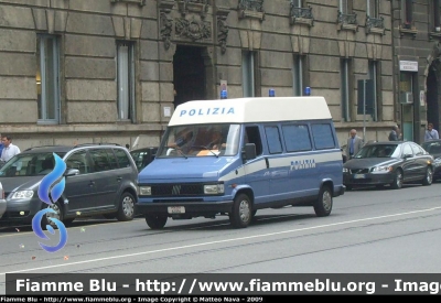 Fiat Ducato I serie
Polizia di Stato
Polizia B2094
Minibus riallestito per servizi interni
Parole chiave: Fiat Ducato_Iserie PoliziaB2094