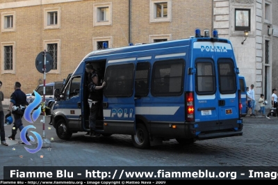 Iveco Daily IV serie
Polizia di Stato
Reparto Mobile di Roma 
Polizia F8238
Parole chiave: Iveco Daily_IVserie PoliziaF78238