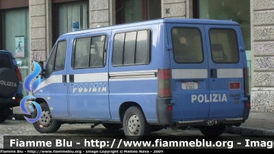 Fiat Ducato II Serie 
Polizia di Stato
Reparto Mobile Milano
Polizia E1563
Parole chiave: Fiat Ducato_II_Serie  PoliziaE1563
