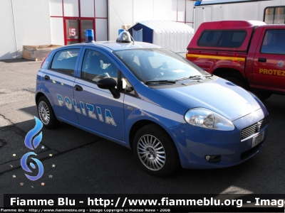 Fiat Grande Punto
Polizia di Stato
Polizia F7184
Parole chiave: Fiat Grande_Punto PoliziaF7184