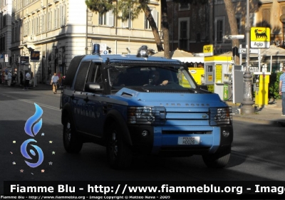 Land Rover Discovery 3
Polizia di Stato
Reparto Mobile di Roma
Polizia H0026
Fuoristrada protetto
Parole chiave: Land_Rover Discovery_3 PoliziaH0026