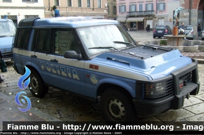 Land Rover Discovery II serie restyle
Polizia di Stato
Reparto Mobile Milano
Polizia F0981
Parole chiave: Land Rover Discovery_II_serie_restyle PoliziaF0981