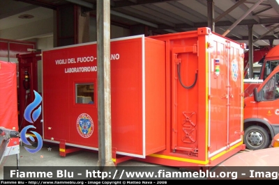 Container
Vigili del Fuoco 
Comando Provinciale Milano Via Messina

Parole chiave: Container