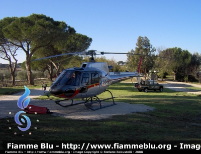Eurocopter AS350B3 Ecureuil
Protezione Civile Regione Lazio
Servizio Aereo Regionale
I-LASR
Parole chiave: Aerospatiale AS350B3_Ecureuil I-LASR elicottero