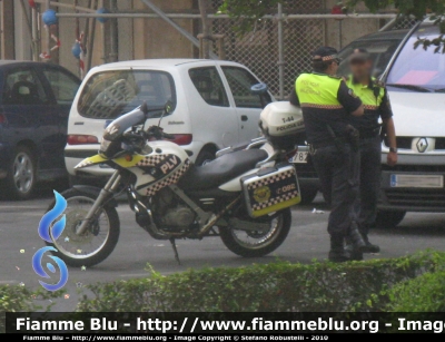 Bmw F650GS I serie
España - Spagna
Policia Local Valencia
Parole chiave: Bmw F650GS_Iserie lq_3