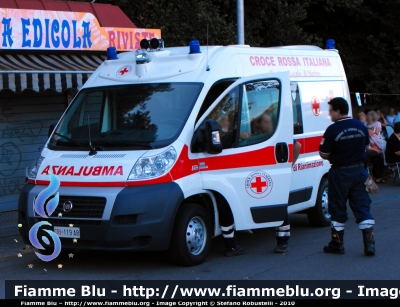 Fiat Ducato X250
Croce Rossa Italiana
Comitato Locale di Marino (Rm)
CRI 119 AB
• allestita MAF •
Parole chiave: Fiat Ducato_X250 ambulanza