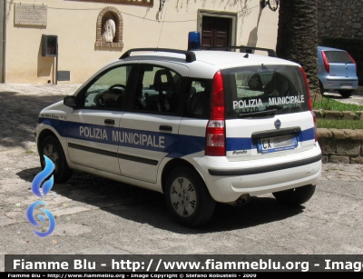 Fiat Nuova Panda
Polizia Municipale - 3
San Felice Circeo (LT)
Parole chiave: Fiat nuova_panda