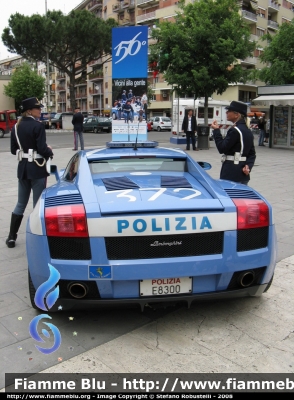 Lamborghini Gallardo
Polizia di Stato
Polizia Stradale
Polizia E8300
Parole chiave: Lamborghini Gallardo PoliziaE8300 stradale festa_polizia_2008